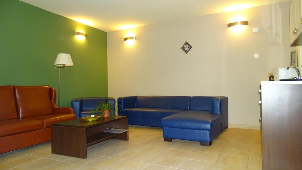 Casa Elysee Deva Exterior photo